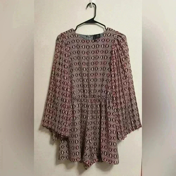 Fire Los Angeles - Women’s Geometric Patterned Romper - Size S - Picture 3 of 5